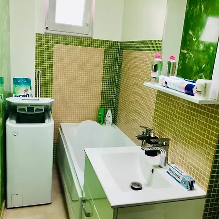Apartment Modern In A Quiet Area - Spitalul Judetean Is14 *